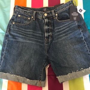 Gap Shorts